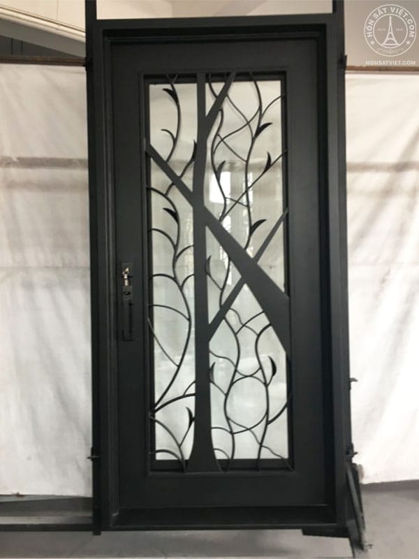 Cửa sắt 1 cánh hình cây leo duyên dáng Cửa sắt 1 cánh hình cây leo duyên dáng