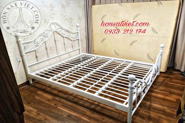 Hồn Sắt Việt Chuyên sản xuất gia công sắt mỹ thuật