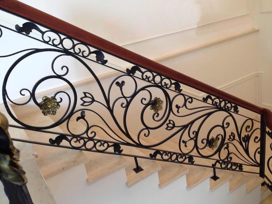 Hồn Sắt Việt Chuyên sản xuất gia công sắt mỹ thuật