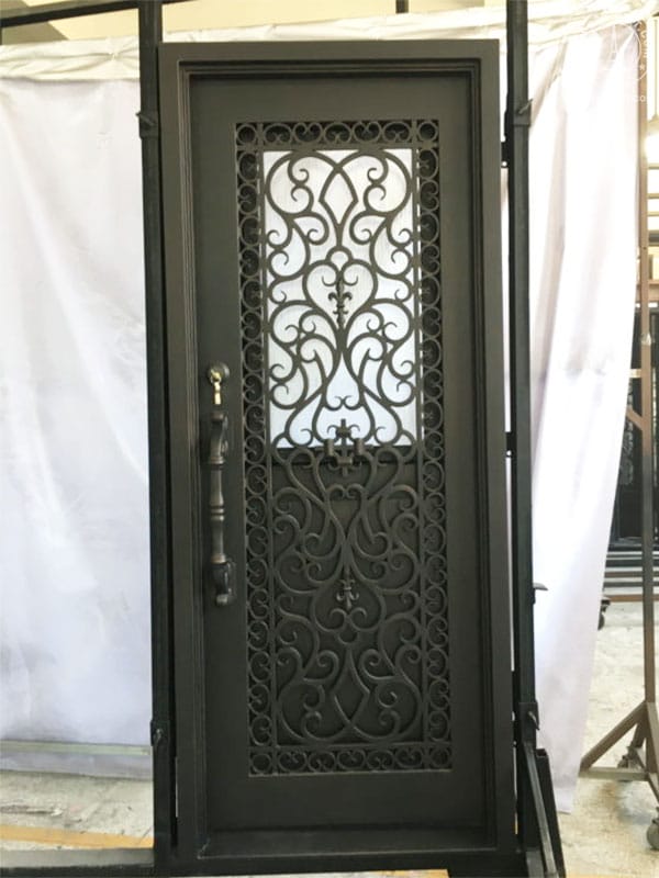 Cổng sắt mỹ thuật họa tiết tinh tế Cổng sắt mỹ thuật họa tiết tinh tế