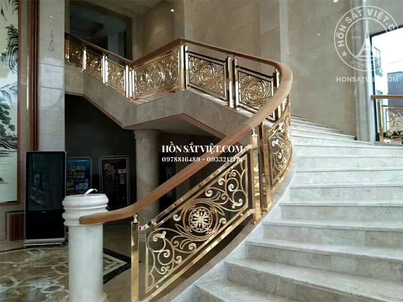 Lan can cầu thang sắt đảm bảo tính thẩm mỹ và an toàn