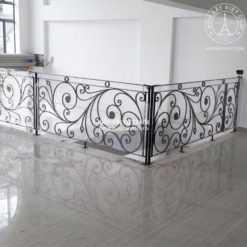 Lan can tận dụng ánh sáng tự nhiên