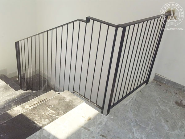 Lan can sắt nghệ thuật nhà phố hiện đại Lan can sắt nghệ thuật nhà phố hiện đại