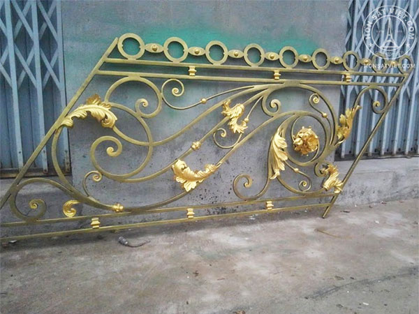 Mẫu lan can sắt nghệ thuật thanh lịch Mẫu lan can sắt nghệ thuật thanh lịch
