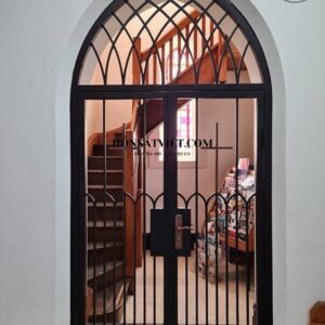 Cửa sắt 2 cánh TD2100 cổ điển, sang trọng