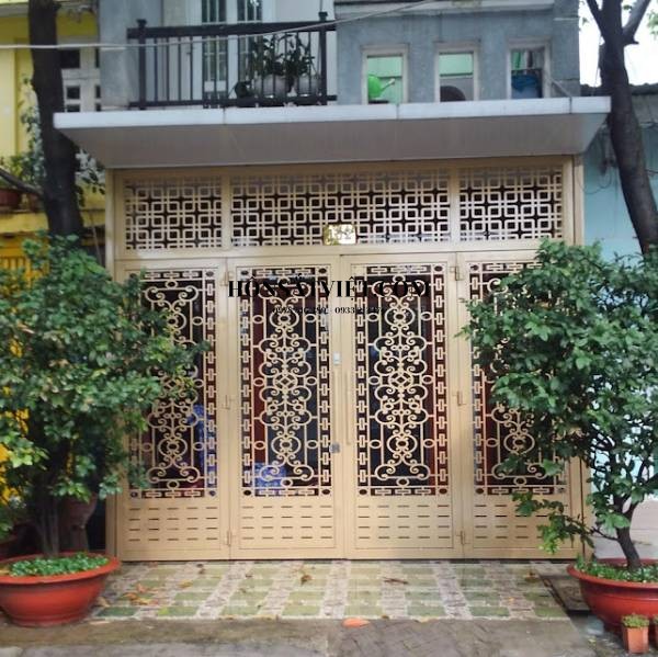 Cửa sắt 4 cánh lớn với mức ngân sách phải chăng. Cửa sắt 4 cánh lớn với mức ngân sách phải chăng.