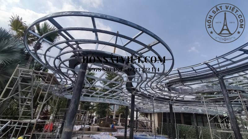 Mái vòm với kết cấu bền vững và thiết kế thẩm mỹ tại Quận 9