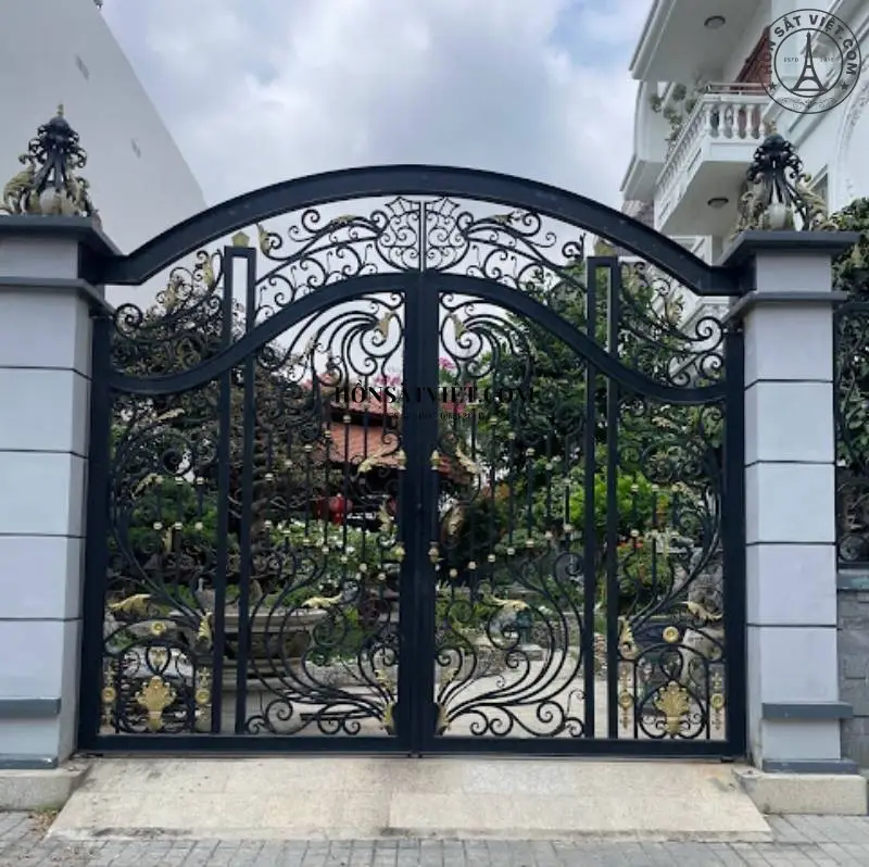 Cổng sắt mỹ thuật ARG4609 kiểu dáng biệt thự sang trọng Cổng sắt mỹ thuật ARG4609 kiểu dáng biệt thự sang trọng