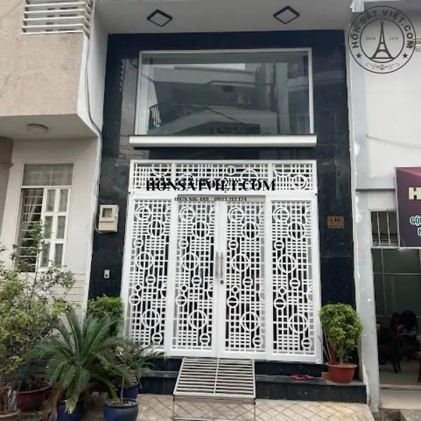 Cổng nhà hiện đại MG5307 màu trắng, nhẹ nhàng và thanh thoát Cổng nhà hiện đại MG5307 màu trắng, nhẹ nhàng và thanh thoát