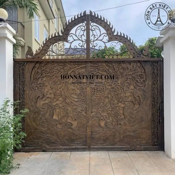 Cổng Nhà Hiện Đại MG5338 Màu Đồng Thiết Kế Độc Đáo Cổng Nhà Hiện Đại MG5338 Màu Đồng Thiết Kế Độc Đáo