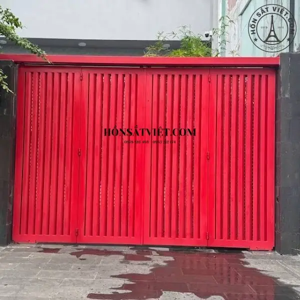 Cổng Nhà Hiện Đại MG2025 Màu Đỏ - Điểm Nhấn Sang Trọng Cho Nhà Phố Cổng Nhà Hiện Đại MG2025 Màu Đỏ - Điểm Nhấn Sang Trọng Cho Nhà Phố