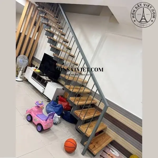 Cầu Thang Xương Cá HS2300 Đơn Giản Giá Rẻ Cầu Thang Xương Cá HS2300 Đơn Giản Giá Rẻ