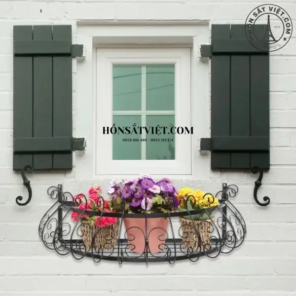 Kệ Trồng Cây Ban Công BS8100 Độc Đáo - Điểm Nhấn Xanh Cho Không Gian Sống Kệ Trồng Cây Ban Công BS8100 Độc Đáo - Điểm Nhấn Xanh Cho Không Gian Sống