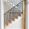 Lan Can Cầu Thang Sắt HR1402 Dạng Thanh Mảnh - Vẻ Đẹp Tối Giản Và Hiện Đại