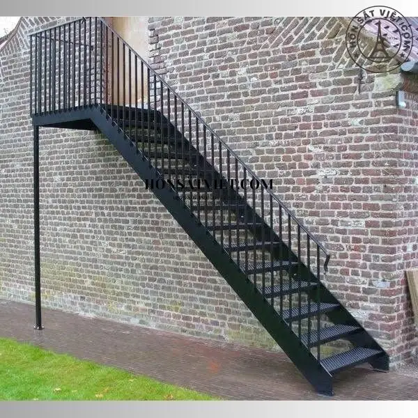 Lan Can Cầu Thang Sắt HR1419 Dạng Thẳng Kết Hợp Phong Cách Và Công Năng Lan Can Cầu Thang Sắt HR1419 Dạng Thẳng Kết Hợp Phong Cách Và Công Năng