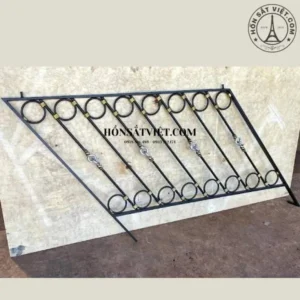 Lan can cầu thang sắt LC016 mỹ nghệ sang trọng