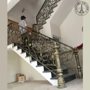 Lan Can Cầu Thang Sắt Mỹ Thuật LC014 Dáng Đặc Biệt - Sự Khác Biệt Trong Thiết Kế