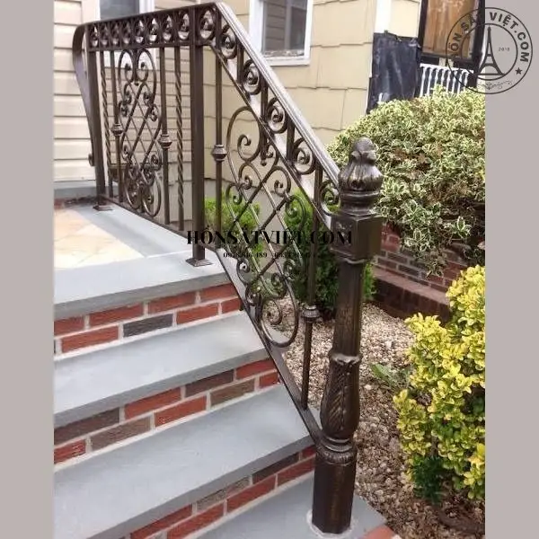 Lan Can Sắt Mỹ Thuật AWR5324 Hiện Đại Và Đẳng Cấp Tại Quận 5 Lan Can Sắt Mỹ Thuật AWR5324 Hiện Đại Và Đẳng Cấp Tại Quận 5