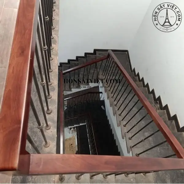 Lan Can Sắt Mỹ Thuật AWR5346 An Toàn Phong Cách Tối Giản Lan Can Sắt Mỹ Thuật AWR5346 An Toàn Phong Cách Tối Giản