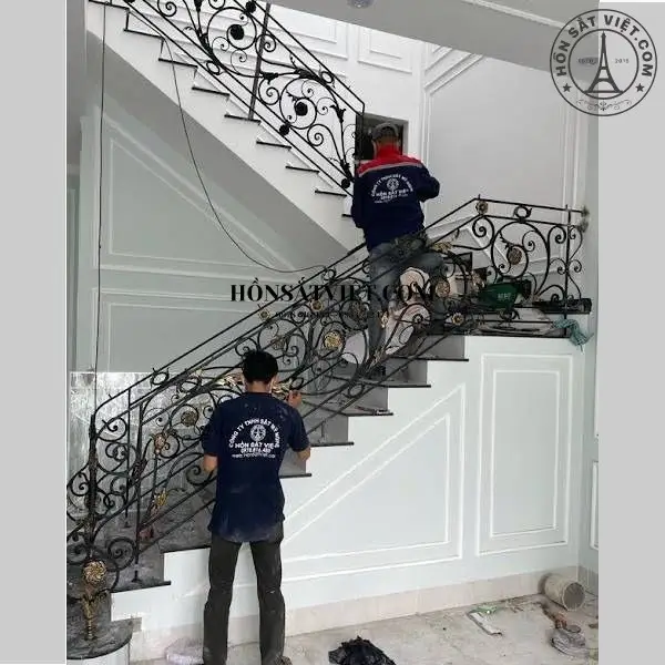 lan-can-sat-my-thuat-AWR5384-sang-chanh-thiet-ke-rieng