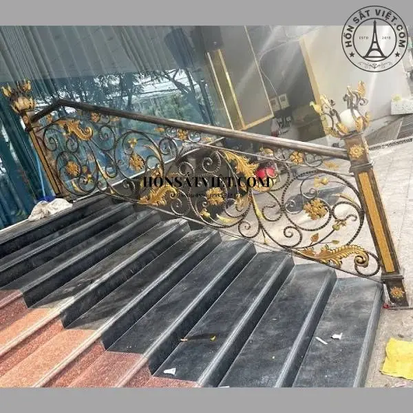 lan-can-sat-my-thuat-AWR5467-tphcm-phong-cach-chau-au