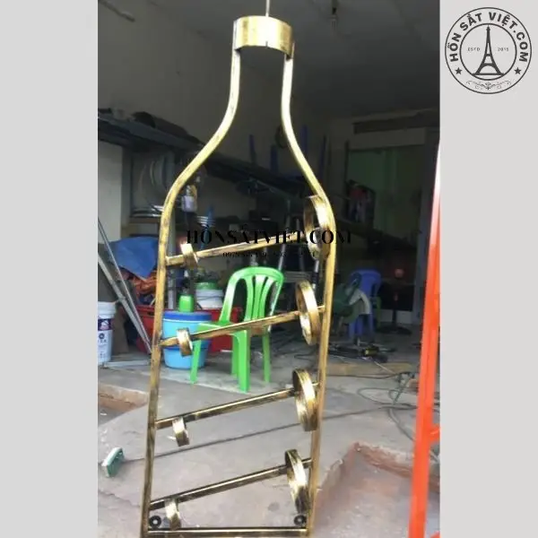 ke-de-ruou-ws2601-hinh-chai-ruou-dep