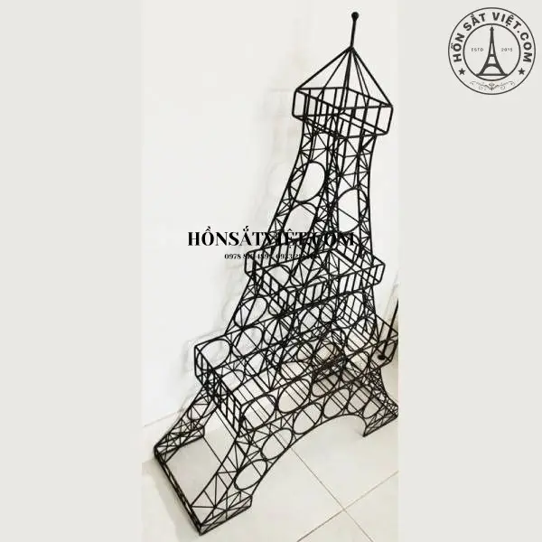 Kệ để rượu hình tháp Eiffel Kệ để rượu hình tháp Eiffel