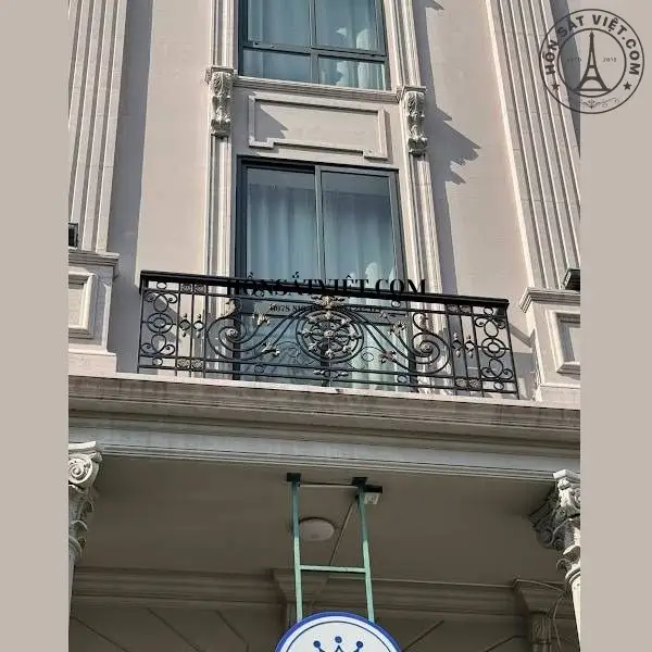 Lan Can Ban Công Sắt BR2803 Đơn Giản Tinh Tế Lan Can Ban Công Sắt BR2803 Đơn Giản Tinh Tế