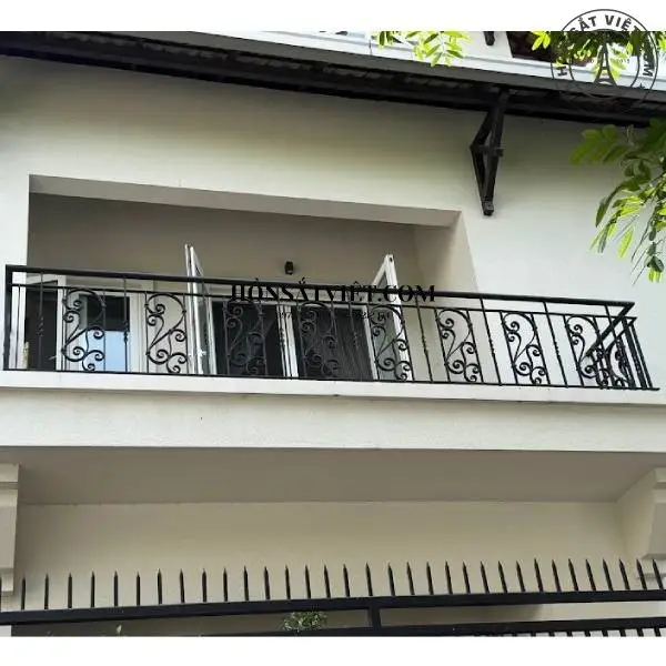 Lan Can Ban Công Sắt BR2817 Hoa Văn Tinh Tế, Hiện Đại Lan Can Ban Công Sắt BR2817 Hoa Văn Tinh Tế, Hiện Đại