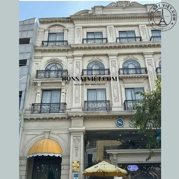 lan-can-ban-cong-sat-br2803-cho-khach-san