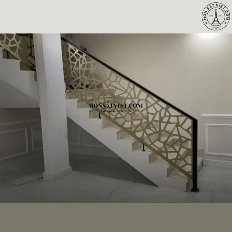 Lan can sắt CNC san trọng, độc đáo