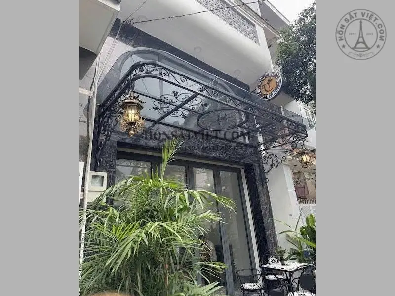 Mang đến sự sang trọng cho quán cà phê Mang đến sự sang trọng cho quán cà phê