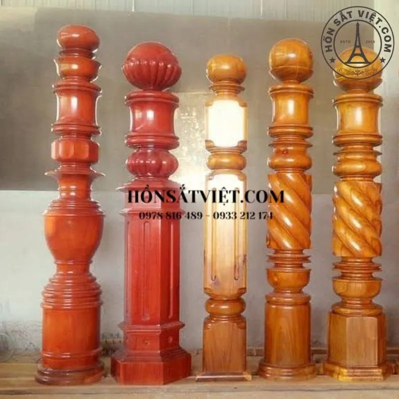 Các mẫu trụ đề ba gỗ đẹp hiện nay