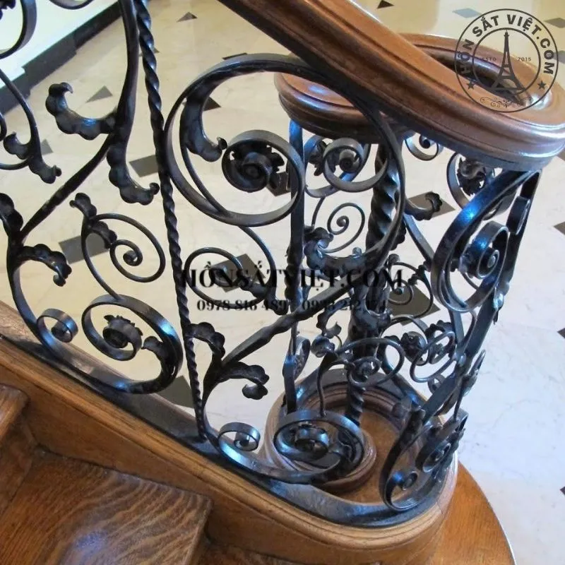 Trụ cầu thang vuông bền đẹp lâu dài